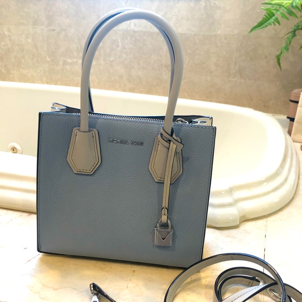 Mini Michael Kors light blue and bone pebbled leather